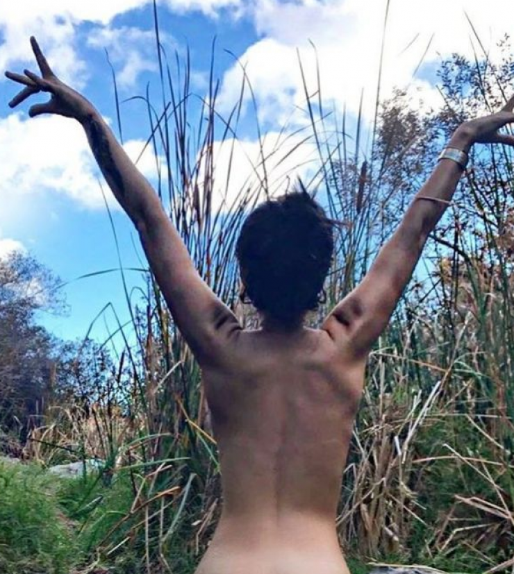 Η γυμνή φωτογραφία της συζύγου επώνυμου Κύπριου λίγο μετά την ανακοίνωση του χωρισμού τους!