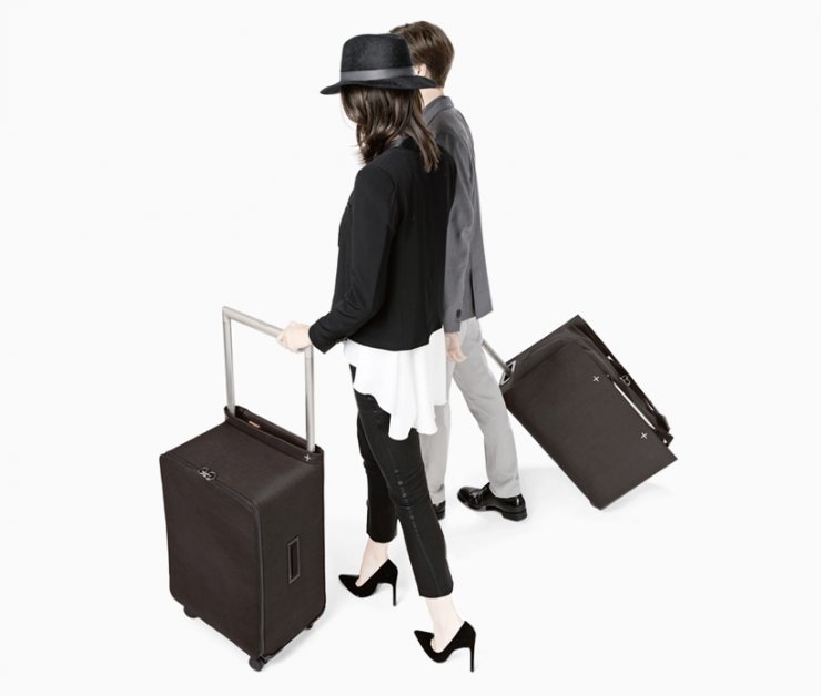 O Philippe Starck σε… ταξιδεύει!