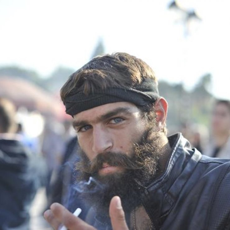 Όταν ο sexy Κρητικός αγρότης συνάντησε τη Δούκισσα Νομικού! [βίντεο]