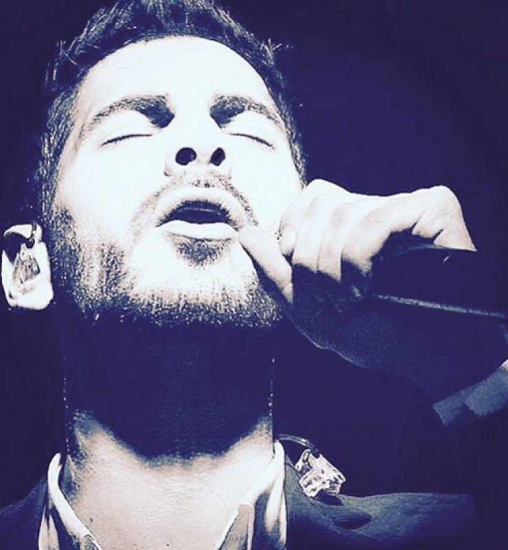 Απίστευτο – Σταύρος Κωνσταντίνου: Δείτε τον με μακριά μαλλιά και…