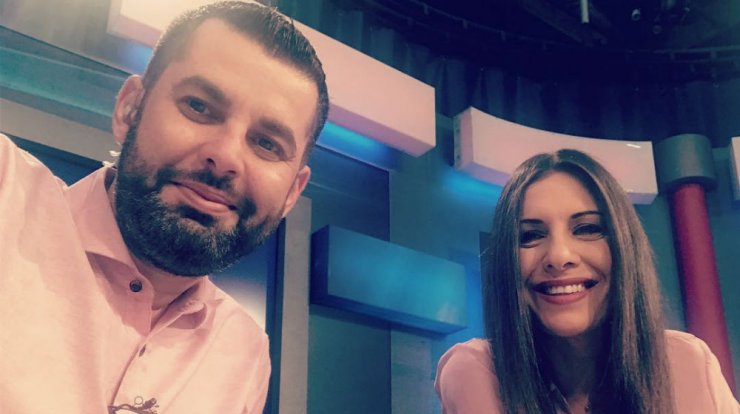 Σταύρος Κυπριανού: Το πιο στοργικό στιγμιότυπο με τη συνεργάτιδά του, Σταυριανή Κωνσταντίνου! [εικόνα]