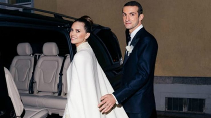 Σταύρος Νιάρχος - Dasha Zhukova: Ο παραμυθένιος γάμος των 5,8 εκατ. ευρώ στο χιονισμένο Σεν Μόριτζ