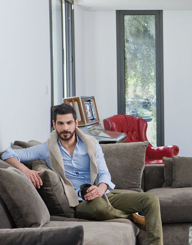 Σταύρος Κωνσταντίνου: Full in love στην πρώτη επίσημη έξοδο με τη νέα του σύντροφο