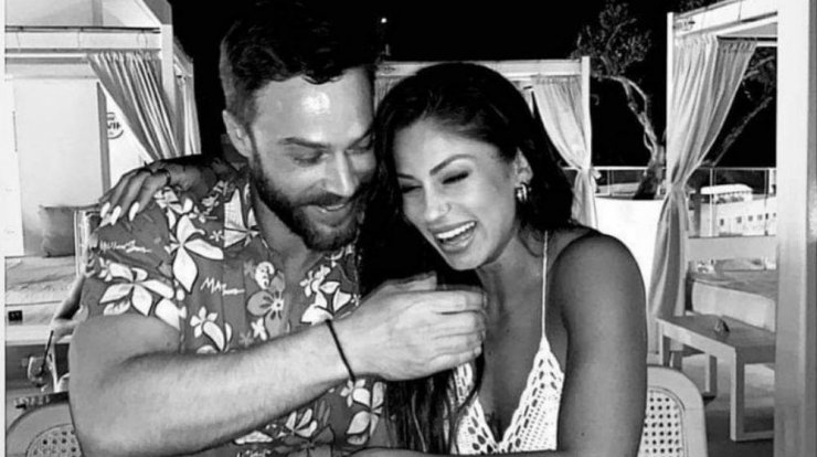 Μιχαήλ – Κάτερ: Αυτό είναι σίγουρα το πιο ερωτικό τους στιγμιότυπο! [εικόνα]