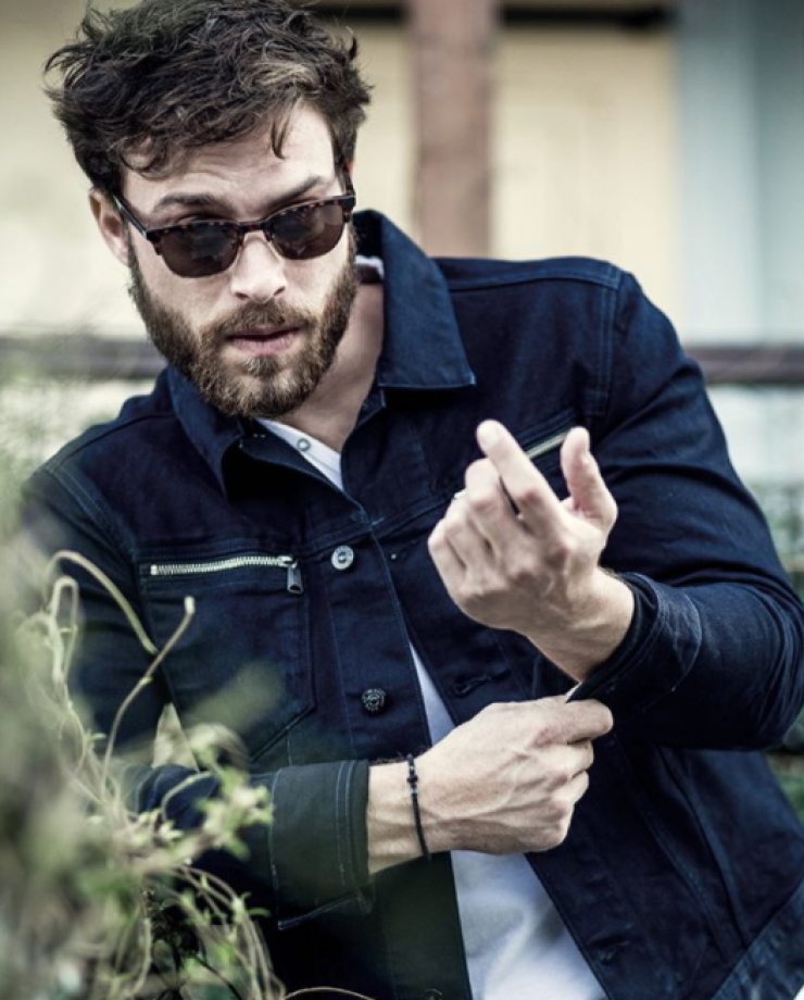 Στέφανος Μιχαήλ: Το τρυφερό φιλί στην "πριγκίπισσά" του!