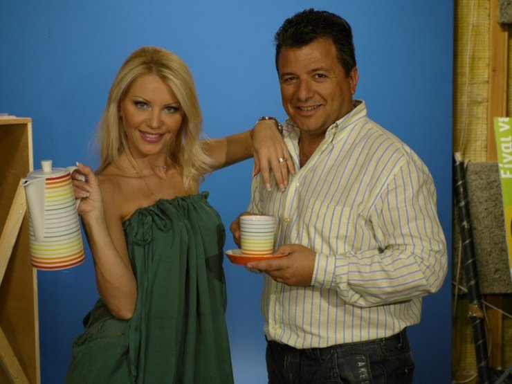 Στέλλα Νικολάου - Χρήστος Χριστοδούλου: Λάτρεις του καρναβαλίού άλλαξαν πολλές αμφιέσεις