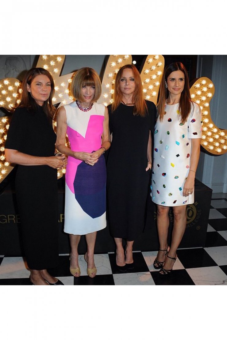 Green Carpet: To star-studded fashion show της Stella McCartney 