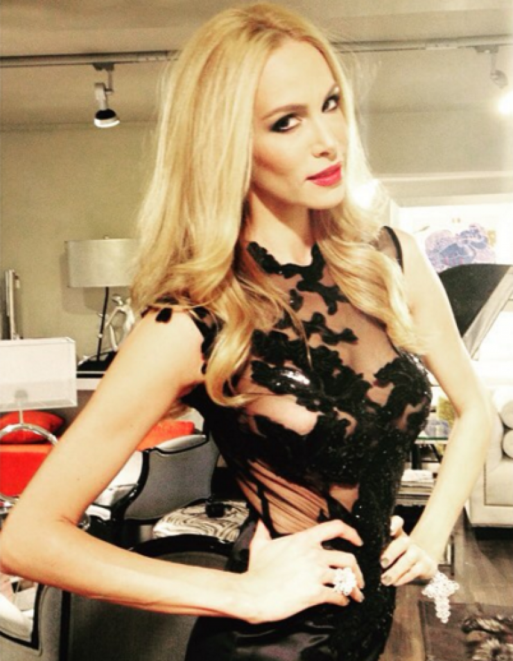 Στέλλα Δημητρίου: Αποκαλύπτει πως είναι ερωτευμένη! [βίντεο]