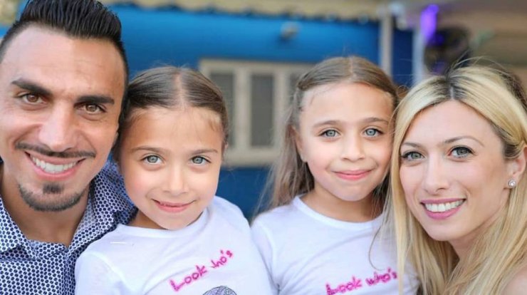 Κωνσταντίνος και Στέλλα Χαραλαμπίδη: Οι κόρες τους πήγαν σχολείο με στολή Harry Potter! 