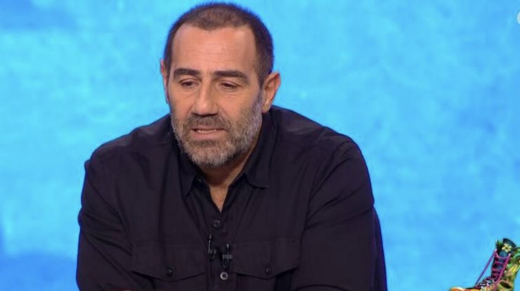 Φορτισμένος ο Αντώνης Κανάκης: Αδυνατούσε να πιστέψει την αισχρή πράξη συνεργάτη του "Ζητώ συγγνώμη"