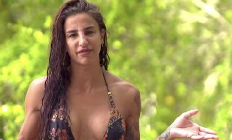 Aθηνά Ευμορφιάδη: Ρωτήθηκε τι πλαστικές έχει κάνει και δείτε τι αποκάλυψε έξαλλη 