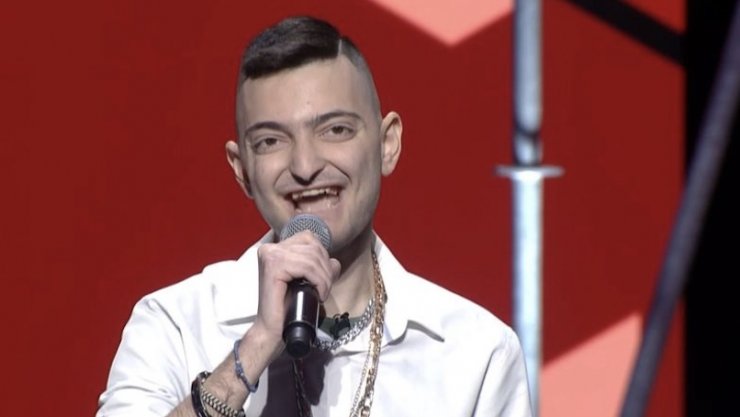 Ο Μanolo που λατρέψαμε στο TikTok πήγε στο X-Factor και τραγούδησε το "Αεράκι" [βίντεο]