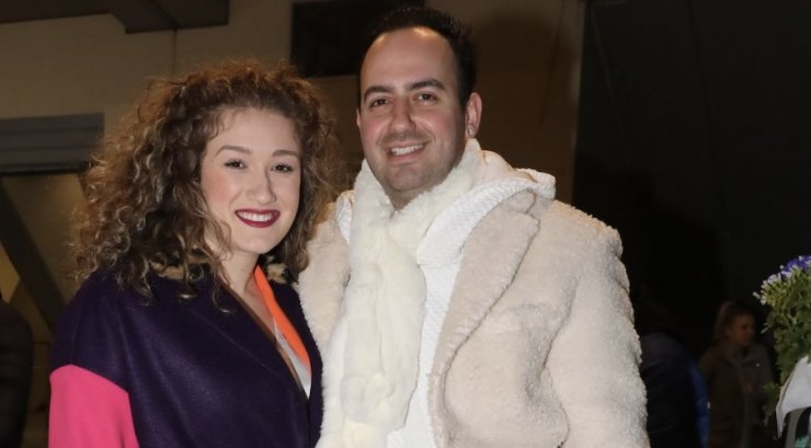 Ιλάειρα Ζήση: Η σύντροφος του Μαυρίκιου Μαυρικίου έβαψε τα μαλλιά της μωβ! [εικόνες]