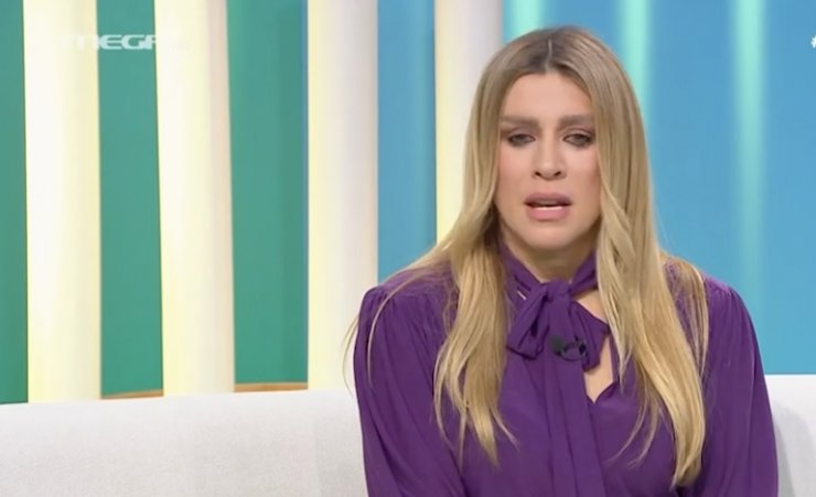 Έρρικα Πρεζεράκου: Φορτισμένη μιλά για τον ακρωτηριασμό της και τον θάνατο της ανιψιάς της από καρκίνο