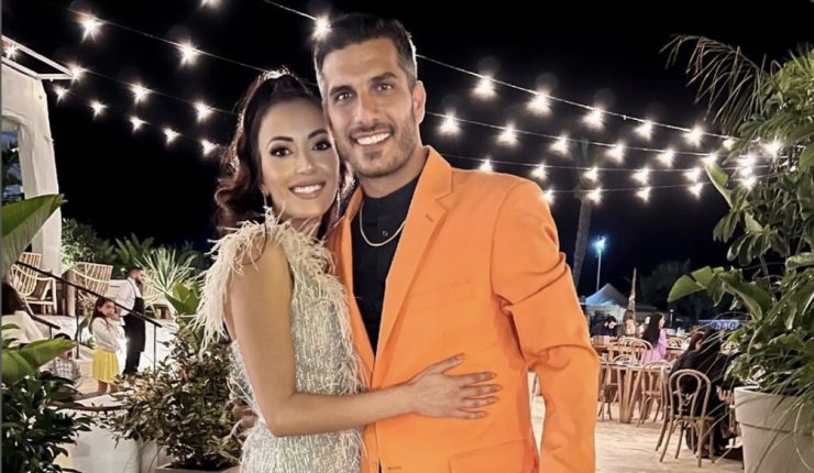 Άλκης χρηστου - Δέσποινα Χατζηζαχαρία: Αρραβωνιάστηκαν! [βίντεο]