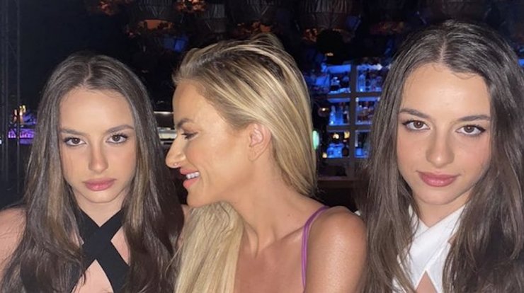 Έφη Παπαιωάννου: Τα υπέροχα λόγια για τα γενέθλια των κόρων της! Οι τρυφερές στιγμές που πόσταρε 