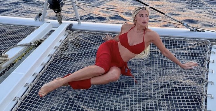 Ιωάννα Τούνη: Μόλις αποκάλυψε δακρυσμένη με μια φωτογραφία πως είναι έγκυος