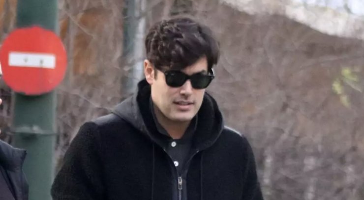 Συντετριμμένος ο Κώστας Μαρτάκης ενώ σε λίγες ώρες γίνεται νονός! Τι συνέβη;