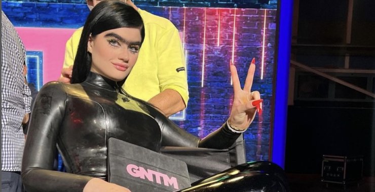 Σοφία Χατζηπαντελή: Ζαλίζουν οι αστρονομικές οικονομικές απολαβές της