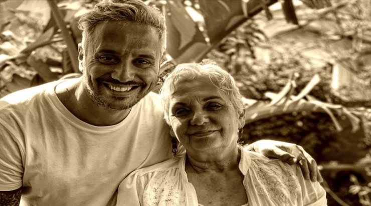 Nικόλας Ιωαννίδης: Πόσταρε την τελευταία συνομιλία με τη μαμά του και μας συγκίνησε