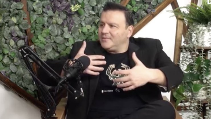 Ο Γιώργος Σταματάρης αποκαλύπτει για τον γιο του: "Εγώ τον μεγαλώνω και νιώθω ευγνώμων"