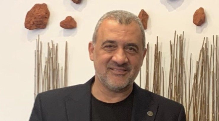 Λουκάς Φουρλάς: Συγκίνησε το διαδίκτυο με την εικόνα της κόρης του και του γιου του