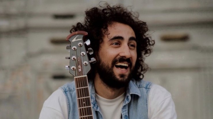 Άγγελος Αυγουστή: Σήμερα ο γάμος του - Τα πρώτα στιγμιότυπα από τα αλλάματα