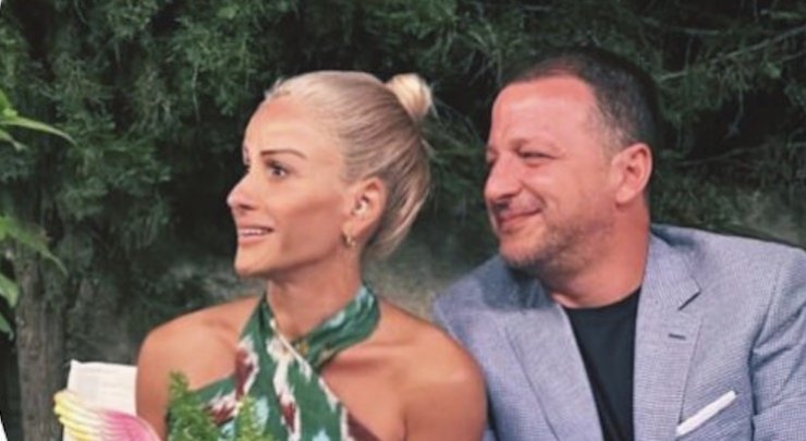 Xρύσανθος Τσουρούλλης - Έμιλυ Γιολίτη: Το ερωτικό στιγμιότυπο τους στο ασανσέρ 