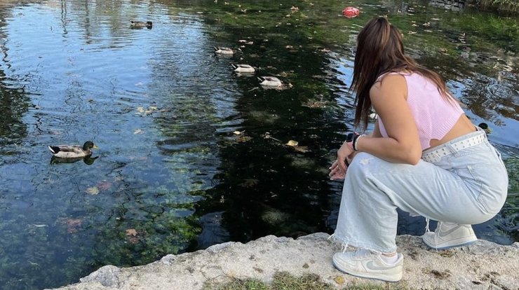 Survivor: Αυτή είναι η πρώτη παίκτρια που υπέγραψε με τους "Διάσημους" με αμοιβή 7.000 ευρώ