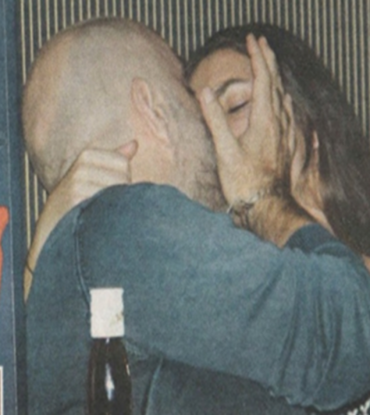 Τα δημόσια “καυτά” φιλιά του νέου ζευγαριού της showbiz!