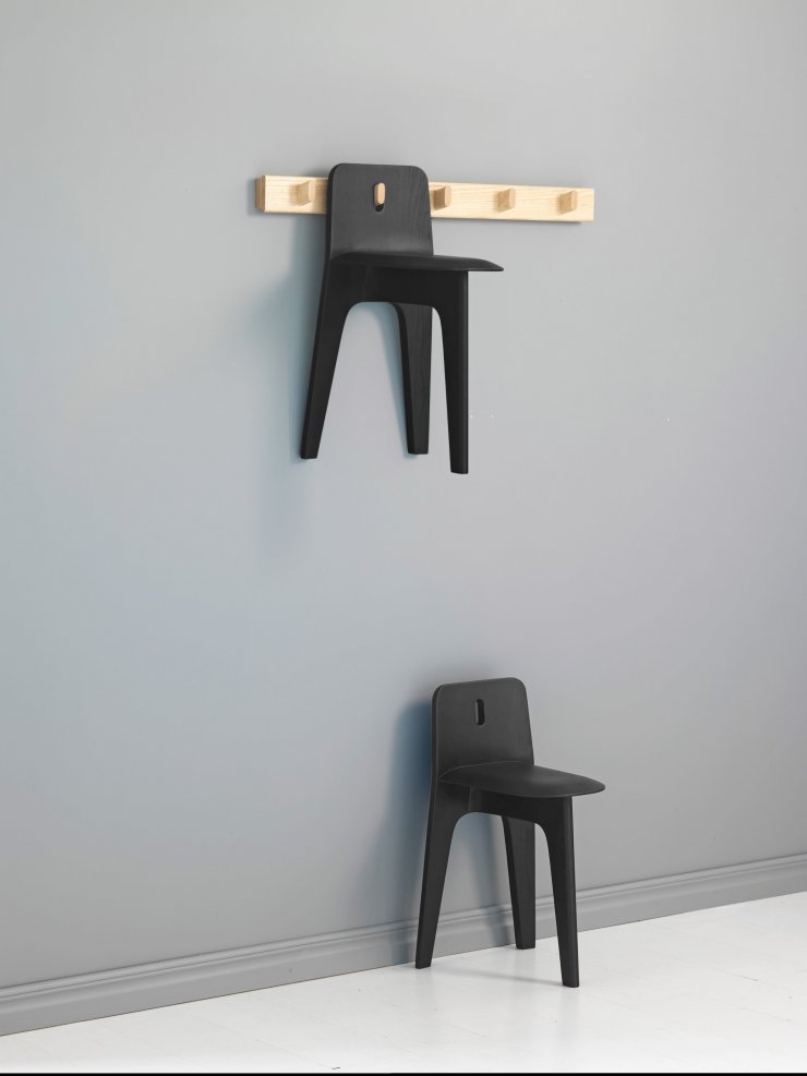 Ένα τρίποδο stool