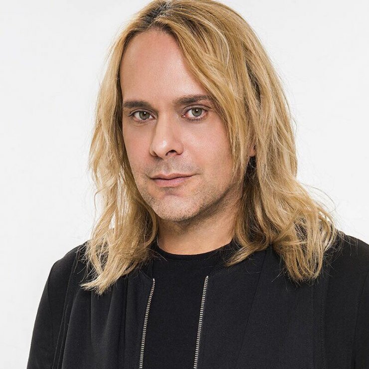 Ο πασίγνωστος Κύπριος κομμωτής, Στράτος Δημητρίου εξομολογείται δημόσια: "Είμαι ομοφυλόφιλος… αλλά έχω αξίες"