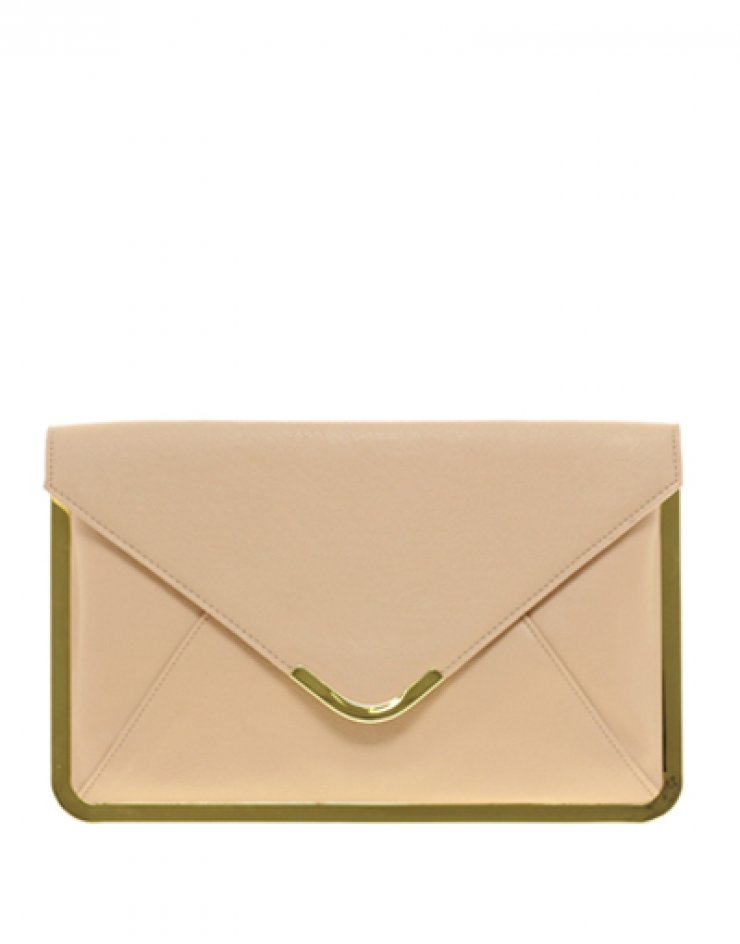 Κομψή και διαχρονική...