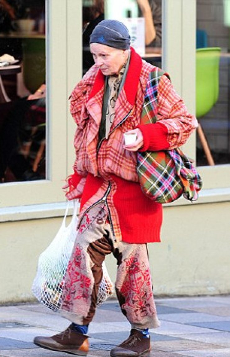 Προκλητικό άρθρο στη Daily Mail για τους σχεδιαστές μόδας ανάβει φωτιές