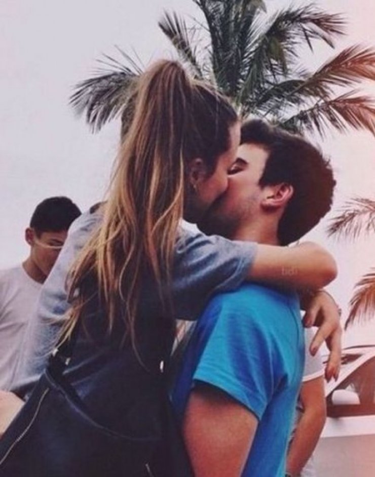 5 τρόποι να ανεβάσεις την αυτοπεποίθησή σου για τον καινούργιο έρωτα!