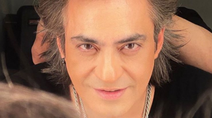 Η πρώτη ανάρτηση του Διονύση Σχοινά μετά τη ληστεία