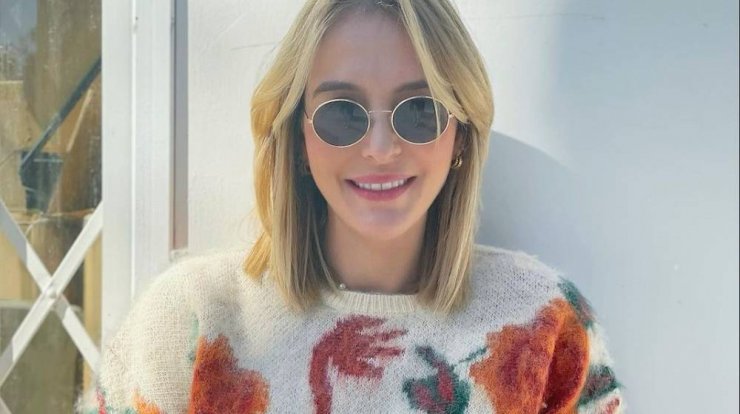 Η εγκυμονούσα Σύλβια Μαυροπούλου μας έδειξε τις δύο μεταμφιέσεις της κόρης της σήμερα το πρωί!