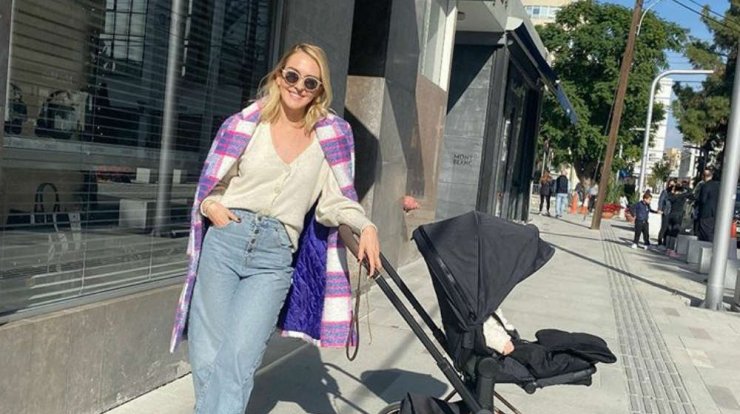 Σύλβια Μαυροπούλου: Δείτε τι φόρεσε στην εννέα μηνών κόρη της και ξετρελαθήκαμε!