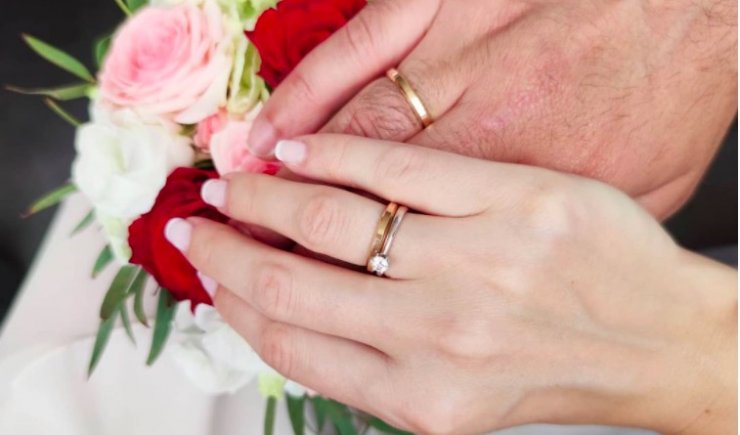 H γλυκιά ηθοποιός που μας γοήτευσε σε κυπριακές σειρές παντρεύτηκε! Δείτε τις πρώτες εικόνες