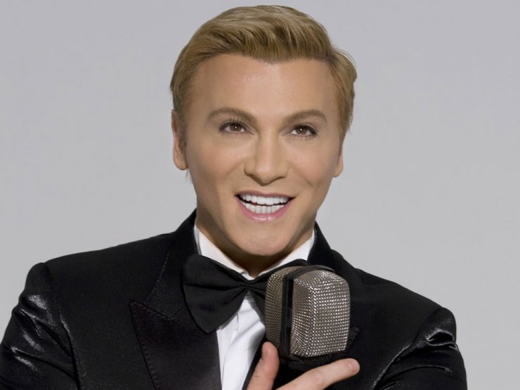 Τάκης Ζαχαράτος: Αποκάλυψε ότι τον ερωτεύτηκε πρίγκιπας