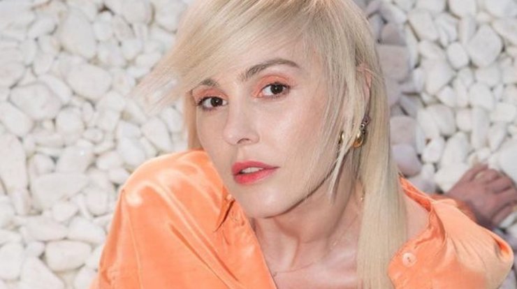 Τάμτα: Το ενδεχόμενο ενός δεύτερου γάμου με τον Πάρη Κασιδόκωστα 