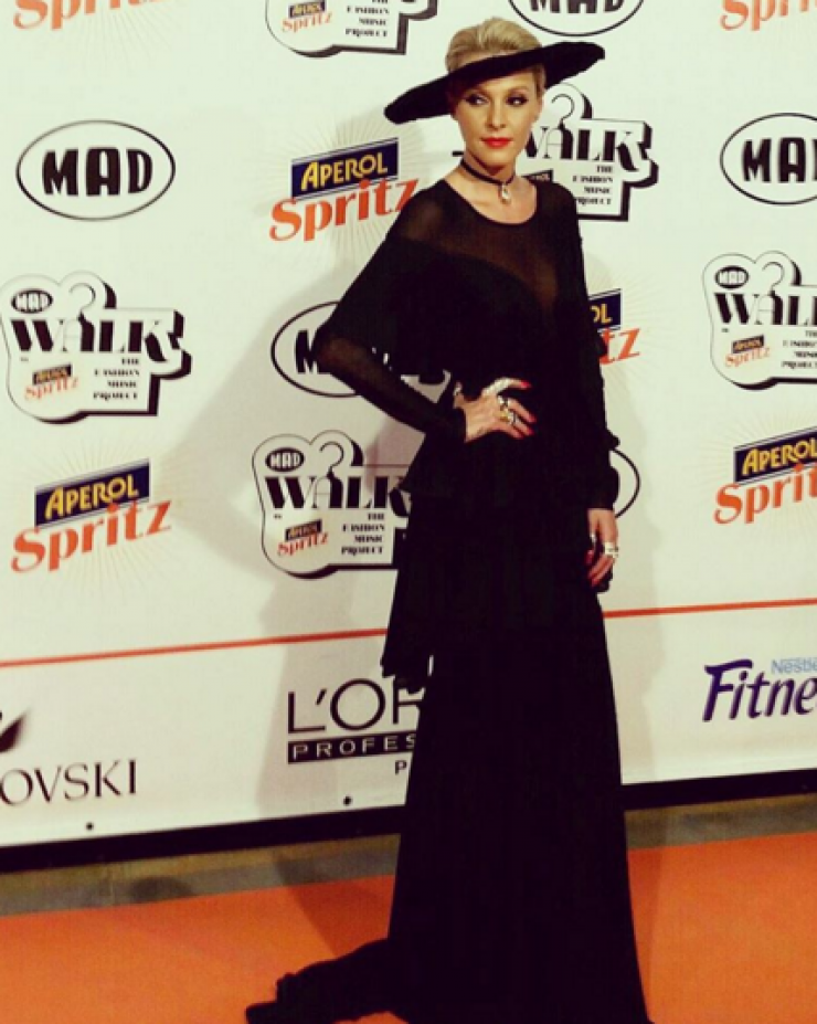 Τάμτα: Ποιον Κύπριο σχεδιαστή επέλεξε για την εμφάνισή της στο κόκκινο χαλί του “Madwalk 2016”;