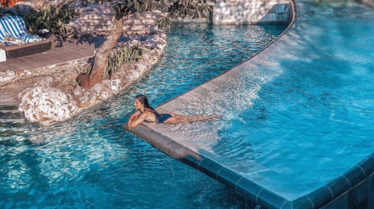 Η σύζυγος Κύπριου ποδοσφαιριστή ανέβασε την πιο ωραία εικόνα στο instagram για σήμερα