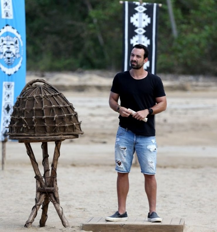 Αυτή είναι η εντυπωσιακή βίλα που θα μένει ο Σάκης Τανιμανίδης τους επόμενους μήνες στον Άγιο Δομίνικο! [εικόνες]