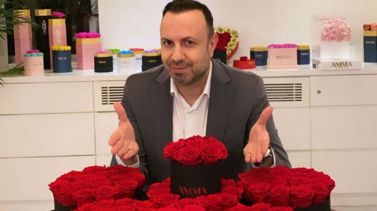 Τάσος Τρύφωνος: Η απίθανη ατάκα της μητέρας του όταν τον είδε στην τηλεόραση [βίντεο]