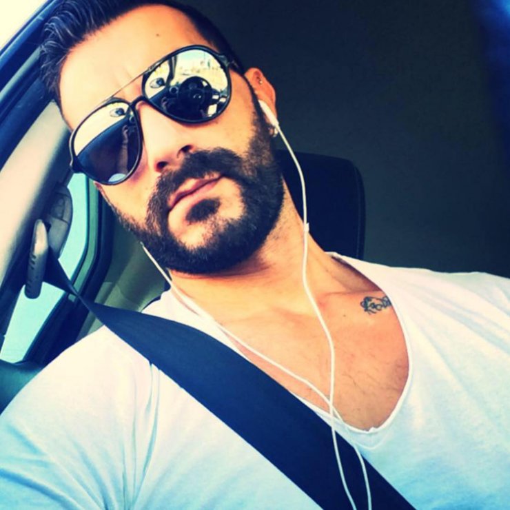 Η απίστευτη ατάκα του Τάσου Ευαγγέλου on air που έκανε άνω κάτω το πάνελ!