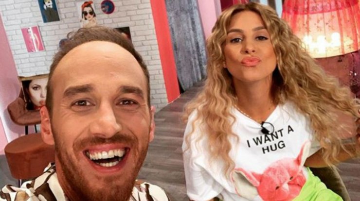 Κύπρια παρουσιάστρια στο "Όλα Καλά": "Με έβγαλαν από την τηλεόραση" [βίντεο]