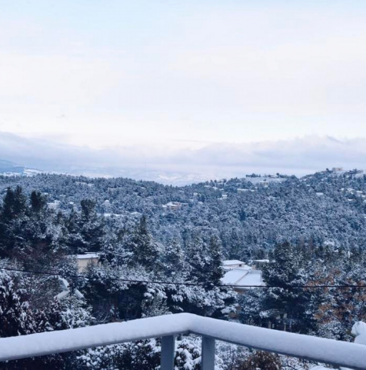 Αυτή είναι η υπέροχη θέα από το σπίτι Ελληνίδας παρουσιάστριας!