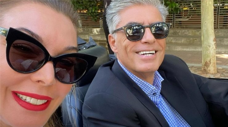 Τατιάνα Στεφανίδου: Η ρομαντική έξοδος με τον σύζυγό της Νίκο Ευαγγελάτο κρατώντας χέρι χέρι [εικόνες]