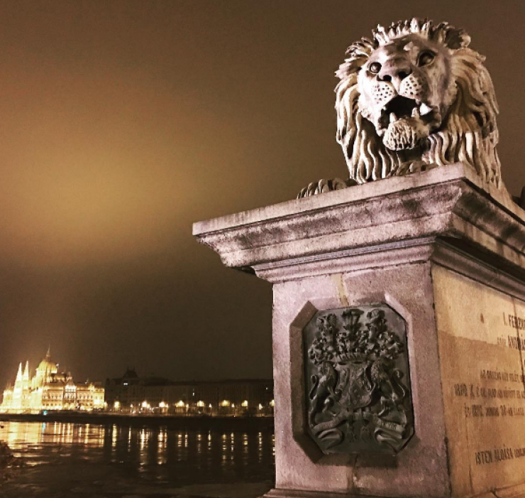 Επώνυμοι Κύπριοι κάνουν διακοπές στη χιονισμένη Βουδαπέστη!